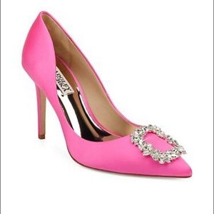 Excellent condition never worn Badgley Mischka Cher Pump Hot Pink Satin